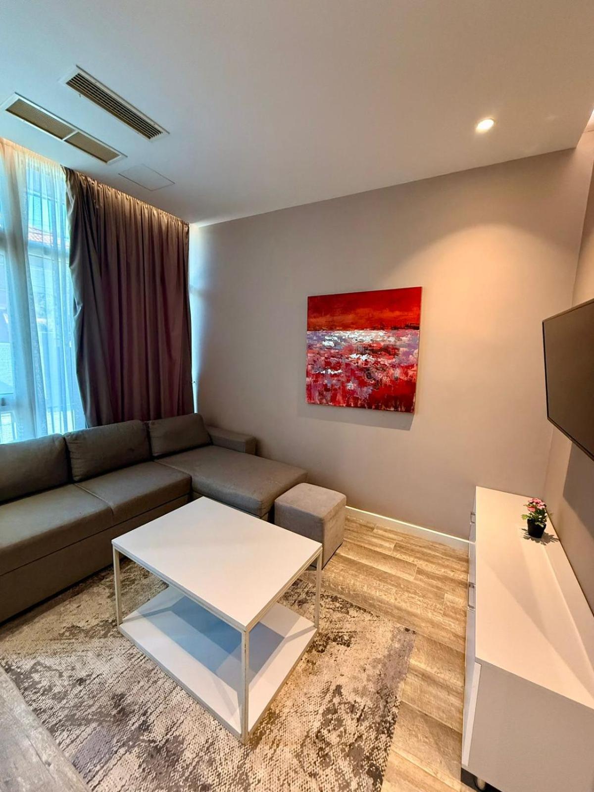 Nest&Rest Apartments Tirana Exteriör bild